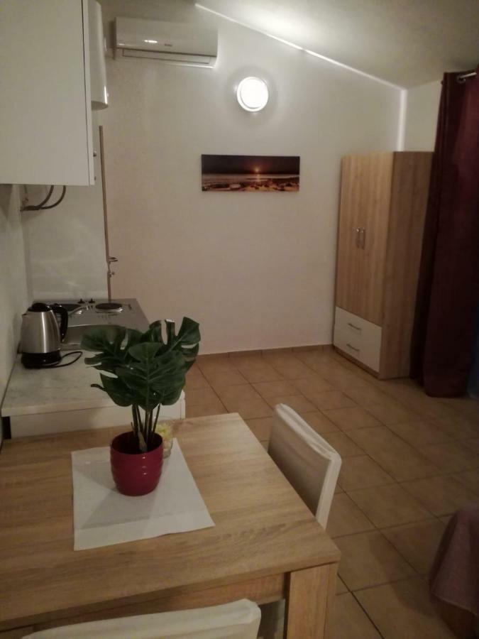 Apartman Adriatic Trogir Exterior photo